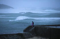 Coup de vent en baie d'Audierne. © Philip Plisson / Plisson La Trinité / AA05237 - Photo Galleries - Storms
