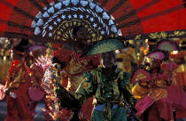 Personnages costumés au carnaval de Fort-de-France. © Philip Plisson / Plisson La Trinité / AA05436 - Nos reportages photos - Antilles [Les]