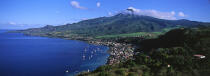 Saint-Pierre et la montagne Pelée © Philip Plisson / Plisson La Trinité / AA05448 - Nos reportages photos - Antilles [Les]