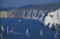 Le tour de l'île de Wight. © Philip Plisson / Plisson La Trinité / AA05488 - Nos reportages photos - Activité maritime