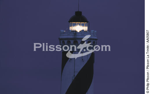 Le phare de Contis. - © Philip Plisson / Plisson La Trinité / AA05807 - Nos reportages photos - Contis [phare de]