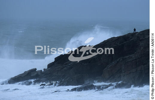 Tempête sur la côte. - © Philip Plisson / Plisson La Trinité / AA06114 - Nos reportages photos - Côte sauvage