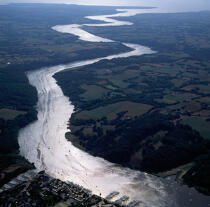La Vilaine à contre-jour. © Philip Plisson / Plisson La Trinité / AA06243 - Photo Galleries - Hydrology