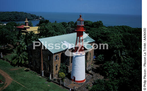 L'île du Salut en Guyane. - © Philip Plisson / Plisson La Trinité / AA06430 - Nos reportages photos - Guyane
