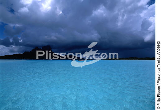 Bora Bora, Polynésie française. - © Philip Plisson / Plisson La Trinité / AA06643 - Photo Galleries - Island [Polynesia]