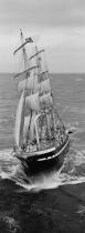 Le Belem au large de Belle-Ile. © Philip Plisson / Plisson La Trinité / AA06753 - Photo Galleries - Tall ship / Sailing ship