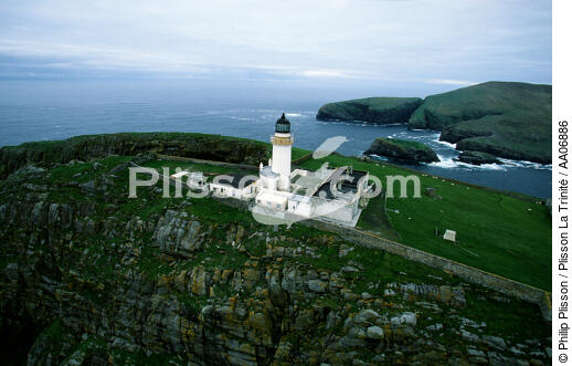 Le phare de Barra Head. - © Philip Plisson / Plisson La Trinité / AA06886 - Photo Galleries - Great Britain Lighthouses