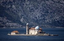 Mer Adriatique devant les côtes du Montenégro. © Philip Plisson / Plisson La Trinité / AA07344 - Photo Galleries - Montenegro