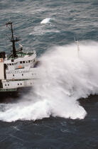 L'Abeille Flandre. © Philip Plisson / Plisson La Trinité / AA07347 - Photo Galleries - Storm at sea