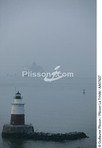 Arrivée du Queen Mary II à New-York. - © Guillaume Plisson / Plisson La Trinité / AA07637 - Photo Galleries - Big Cruises