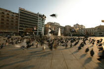Place de la mairie. © Philip Plisson / Plisson La Trinité / AA07774 - Nos reportages photos - Athènes