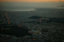 Fin de journée sur Athène. © Philip Plisson / Plisson La Trinité / AA07795 - Nos reportages photos - Athènes