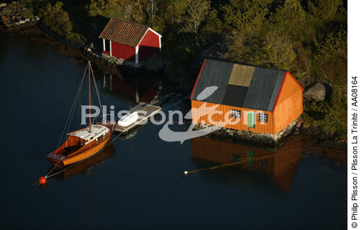 Maisons proche de Bergen. - © Philip Plisson / Plisson La Trinité / AA08164 - Photo Galleries - Details