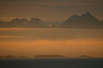 Paysage magique aux Lofoten. © Philip Plisson / Plisson La Trinité / AA08209 - Nos reportages photos - Ile [Norvège]