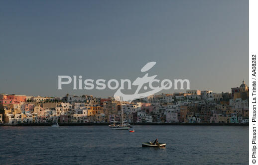 L'île de Procida en Baie de Naples. - © Philip Plisson / Plisson La Trinité / AA08282 - Photo Galleries - Italy