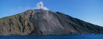 Le volcan Stromboli. © Philip Plisson / Plisson La Trinité / AA08398 - Nos reportages photos - Stromboli
