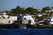 L'île de Stromboli. © Philip Plisson / Plisson La Trinité / AA08407 - Photo Galleries - Stromboli