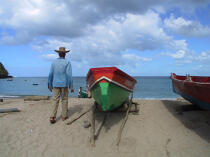 Sur la plage de l'Anse Trabaud. © Philip Plisson / Plisson La Trinité / AA08560 - Photo Galleries - Skiff