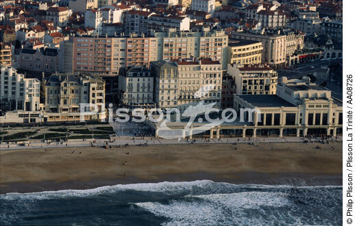 Biarritz. - © Philip Plisson / Plisson La Trinité / AA08726 - Nos reportages photos - Pyrénées Atlantiques
