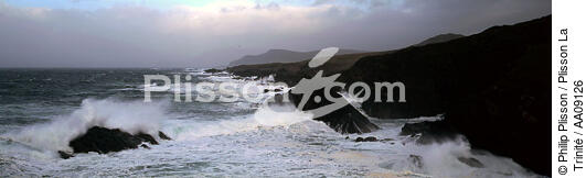 Côte irlandaise. - © Philip Plisson / Plisson La Trinité / AA09126 - Photo Galleries - Storm at sea