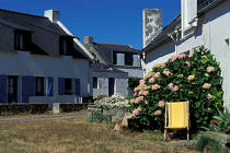 Maisons sur Hoëdic. © Philip Plisson / Plisson La Trinité / AA09246 - Photo Galleries - Village