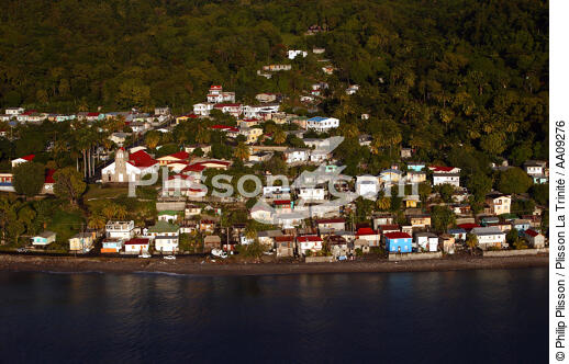L'île de la Dominique. - © Philip Plisson / Plisson La Trinité / AA09276 - Nos reportages photos - Dominique [la]