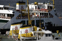 Ferry ou "Vapur" sur le Bosphore. © Philip Plisson / Plisson La Trinité / AA09337 - Nos reportages photos - Bosphore