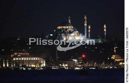 The Blue mosque by night. - © Philip Plisson / Plisson La Trinité / AA09379 - Photo Galleries - Site of interest [Turkey]