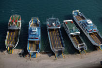 Ferries in the Gulf of Patra. © Philip Plisson / Plisson La Trinité / AA09549 - Photo Galleries - Gulf of Patra
