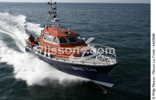 Canot de sauvetage de Quiberon. - © Philip Plisson / Plisson La Trinité / AA09686 - Nos reportages photos - SNSM
