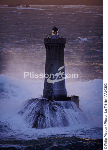 Four Lighthouse. - © Philip Plisson / Plisson La Trinité / AA10302 - Photo Galleries - Wave