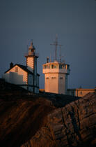 End of the day on the lighthouse of Toulinguet. © Philip Plisson / Plisson La Trinité / AA10322 - Photo Galleries - Rock