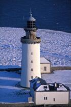The Stiff lighthouse in Ouessant island. © Philip Plisson / Plisson La Trinité / AA10552 - Photo Galleries - Snow