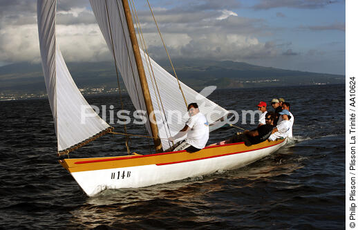 Baleinière aux Açores. - © Philip Plisson / Plisson La Trinité / AA10624 - Nos reportages photos - Equipier