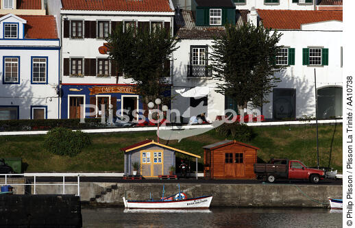 In the harbour of Horta in the Azores. - © Philip Plisson / Plisson La Trinité / AA10738 - Photo Galleries - Azores [The]