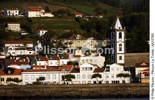 Fin de journée sur Horta aux Açores. - © Philip Plisson / Plisson La Trinité / AA10783 - Nos reportages photos - Les îles de Faial et Pico aux Açores