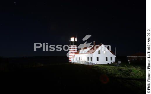 Le phare de Quoddy Head dans l'Etat du Maine. - © Philip Plisson / Plisson La Trinité / AA10912 - Nos reportages photos - Phares USA