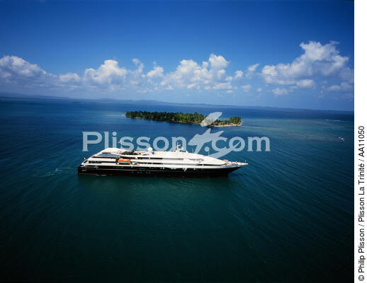 The Levant in San Blas. - © Philip Plisson / Plisson La Trinité / AA11050 - Photo Galleries - Big Cruises