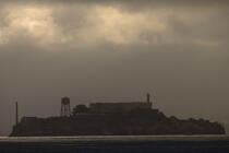 Alcatraz en baie de San Francisco. © Philip Plisson / Plisson La Trinité / AA11124 - Nos reportages photos - Nuage