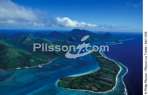 Raiatea en Polynésie. - © Philip Plisson / Plisson La Trinité / AA11349 - Nos reportages photos - Ile [Polynésie française]