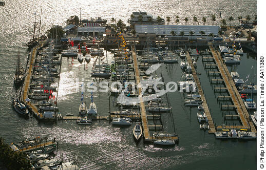 Port à Miami. - © Philip Plisson / Plisson La Trinité / AA11380 - Nos reportages photos - Ville [Floride]