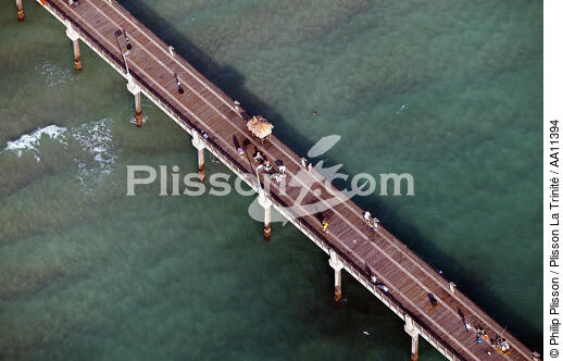 Ponton à Miami. - © Philip Plisson / Plisson La Trinité / AA11394 - Nos reportages photos - Ville [Floride]