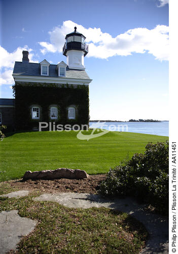 Lighthouse in Connecticut. - © Philip Plisson / Plisson La Trinité / AA11451 - Photo Galleries - Blue sky