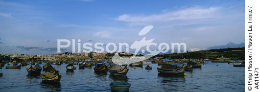 Malta. - © Philip Plisson / Plisson La Trinité / AA11471 - Photo Galleries - Blue sky