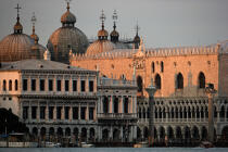 The Doge's Palace and the Basilica San Marco of Venice. © Philip Plisson / Plisson La Trinité / AA11526 - Photo Galleries - Doge's Palace