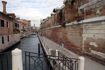On Venice quay's. © Philip Plisson / Plisson La Trinité / AA11561 - Photo Galleries - Quay