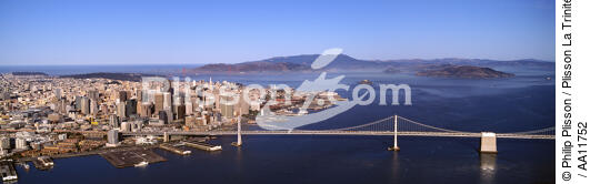San Francisco. - © Philip Plisson / Plisson La Trinité / AA11752 - Nos reportages photos - Pont suspendu