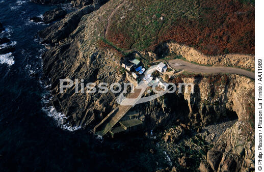 The Pointe du raz. - © Philip Plisson / Plisson La Trinité / AA11989 - Photo Galleries - Wild coast