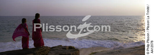 Sur une plage de Vilinjam en Inde. - © Philip Plisson / Plisson La Trinité / AA12078 - Nos reportages photos - Inde