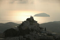 L'île de Sérifnos en Grèce. © Philip Plisson / Plisson La Trinité / AA12245 - Nos reportages photos - Eglise
